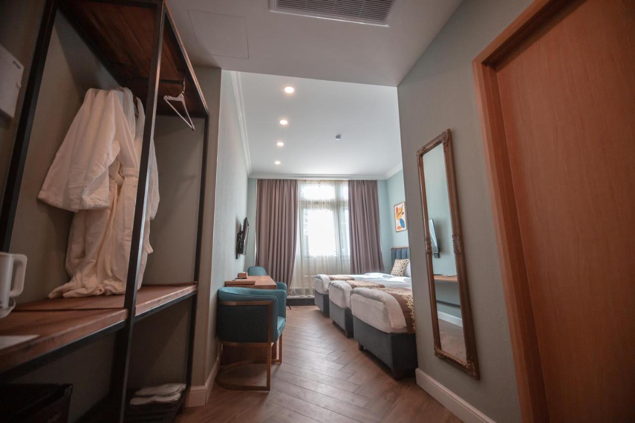 Grand Opera Hotel Kutaisi Dış mekan fotoğraf