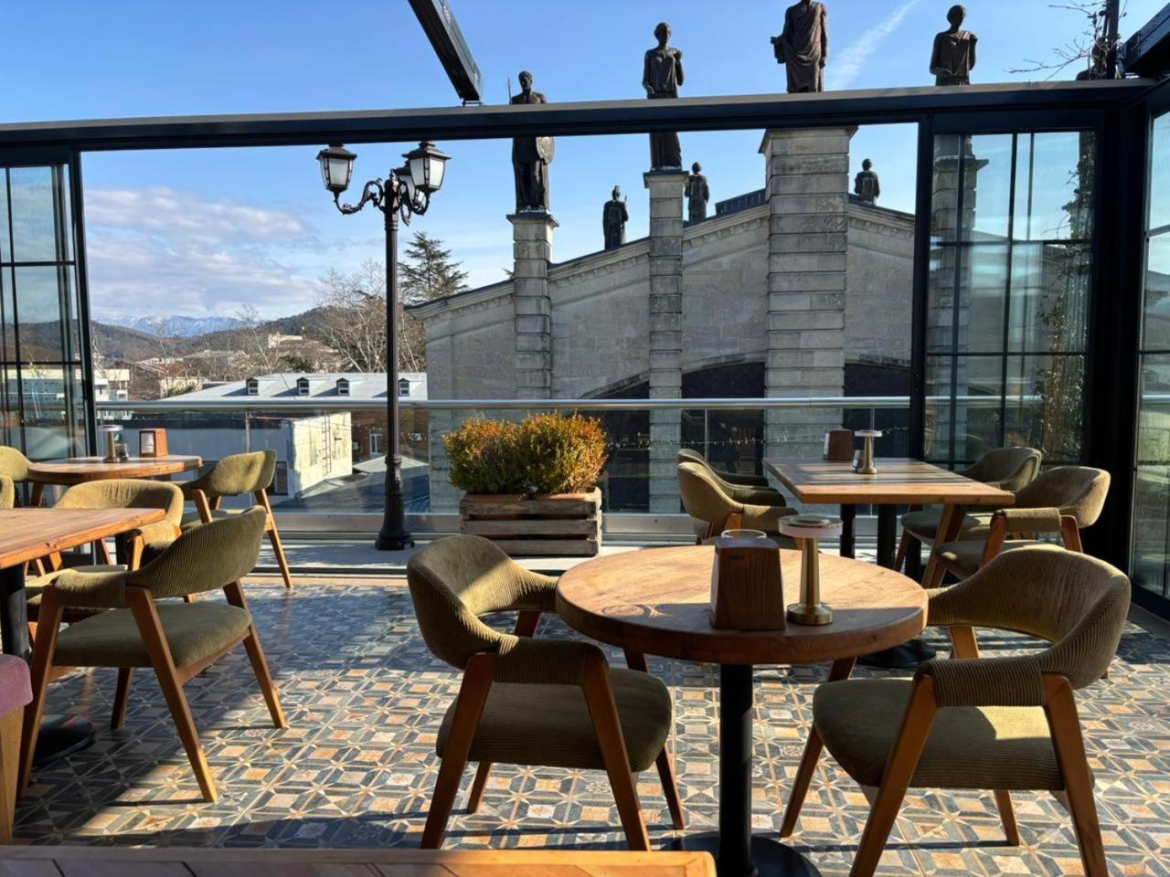 Grand Opera Hotel Kutaisi Dış mekan fotoğraf