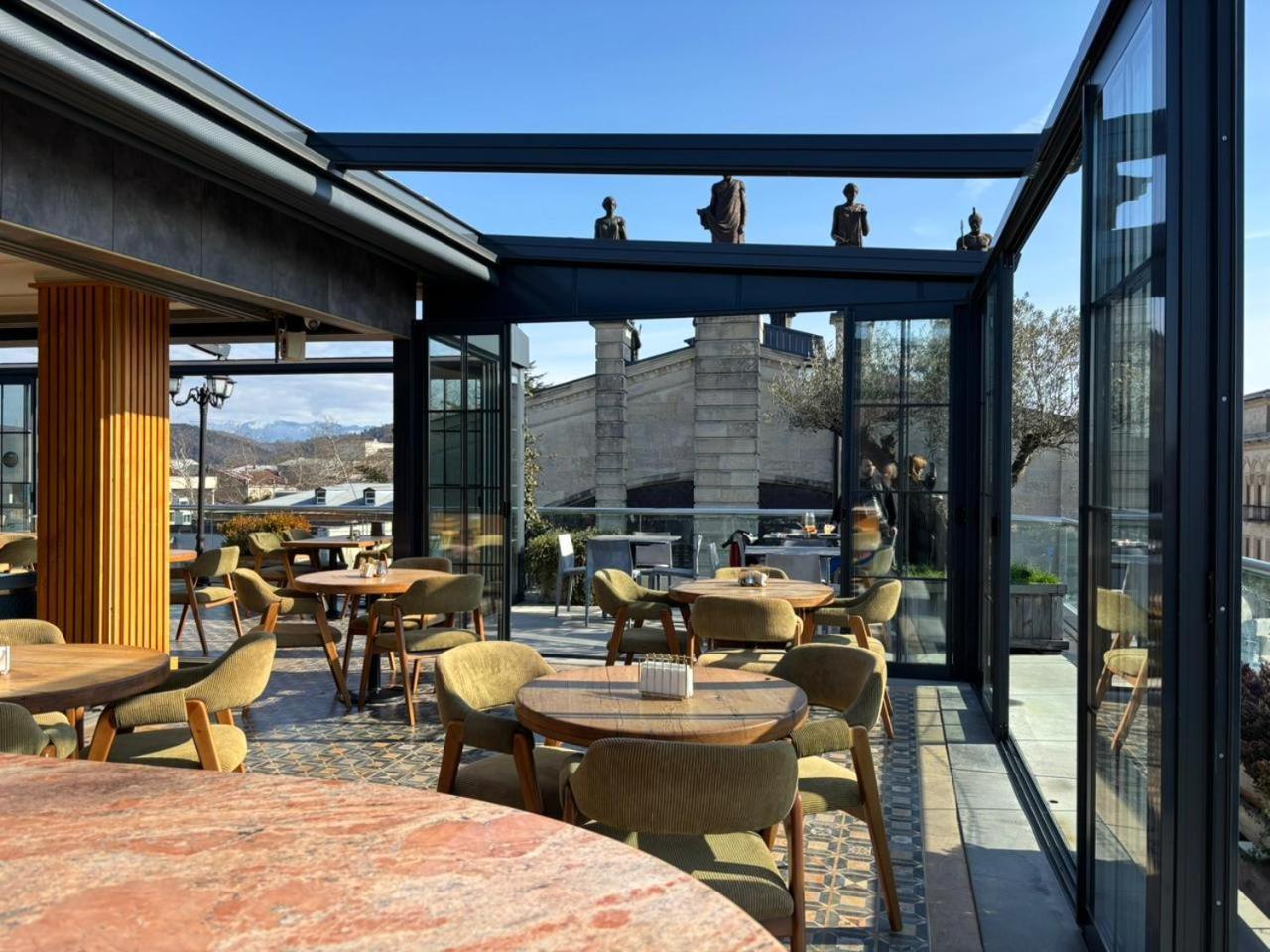 Grand Opera Hotel Kutaisi Dış mekan fotoğraf